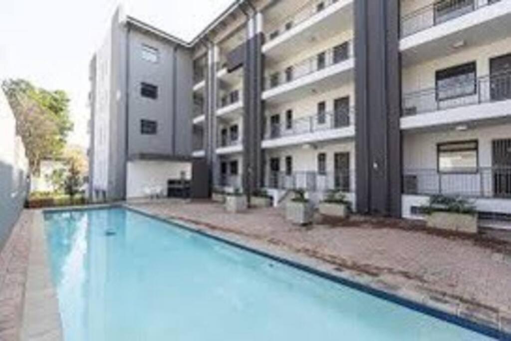 Rivonia Sandton Hideaway Apartment Johannesburg Exterior photo